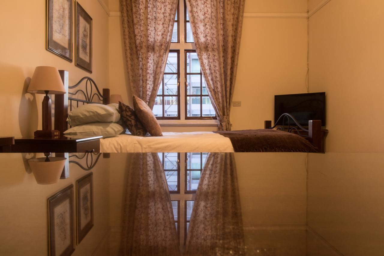 ホテル Bulawayo Club エクステリア 写真
