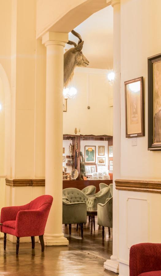 ホテル Bulawayo Club エクステリア 写真