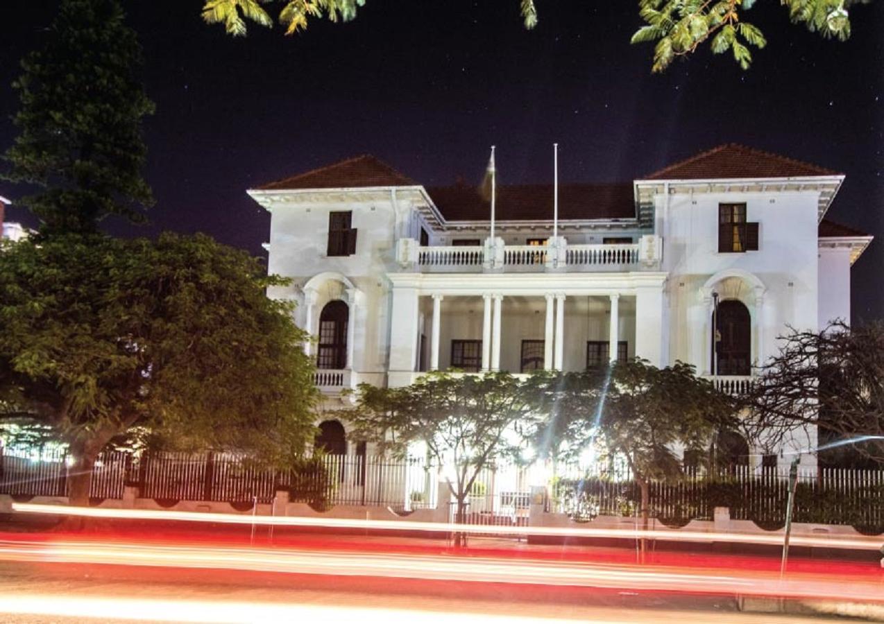 ホテル Bulawayo Club エクステリア 写真